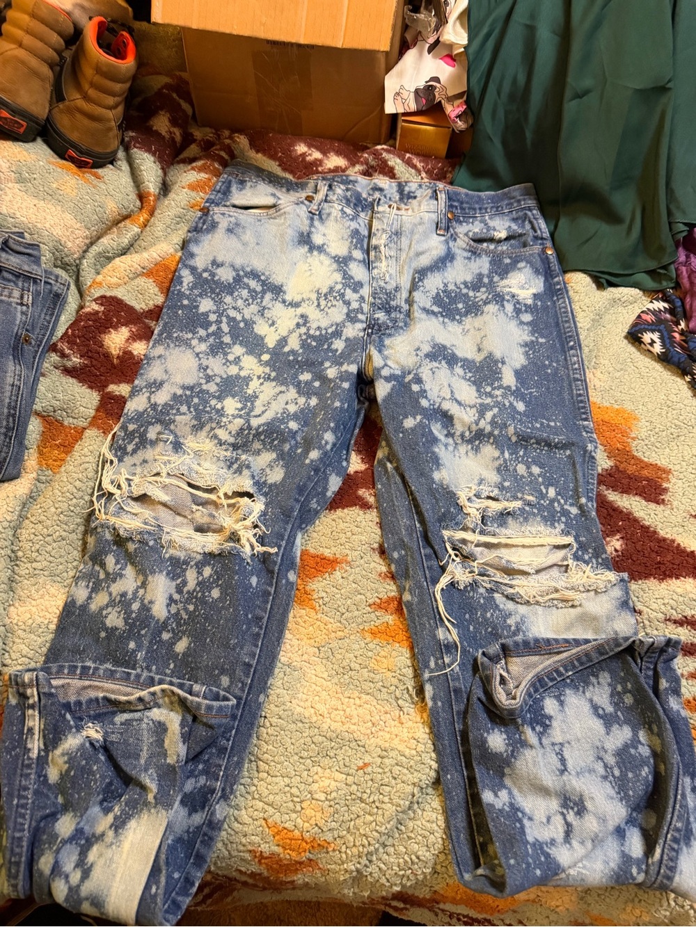 Wrangler Blue Bleached Distressed Women's Boot Cut Jeans